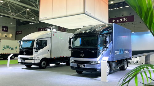 雙輪驅(qū)動(dòng)綠色物流 比亞迪亮相深圳國際商用車生態(tài)博覽會(huì)